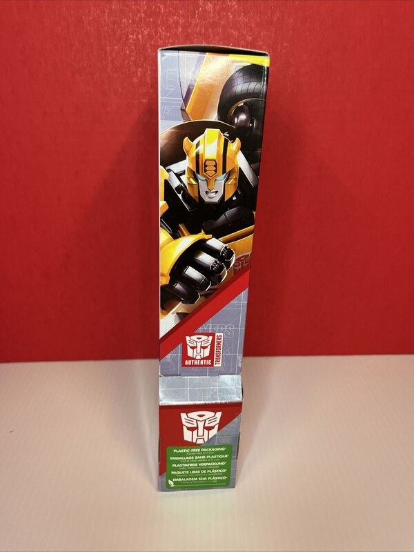 Image Of Transformers Authentics Bumblebee Titan Changer Plastic Free Packaging  (3 of 18)